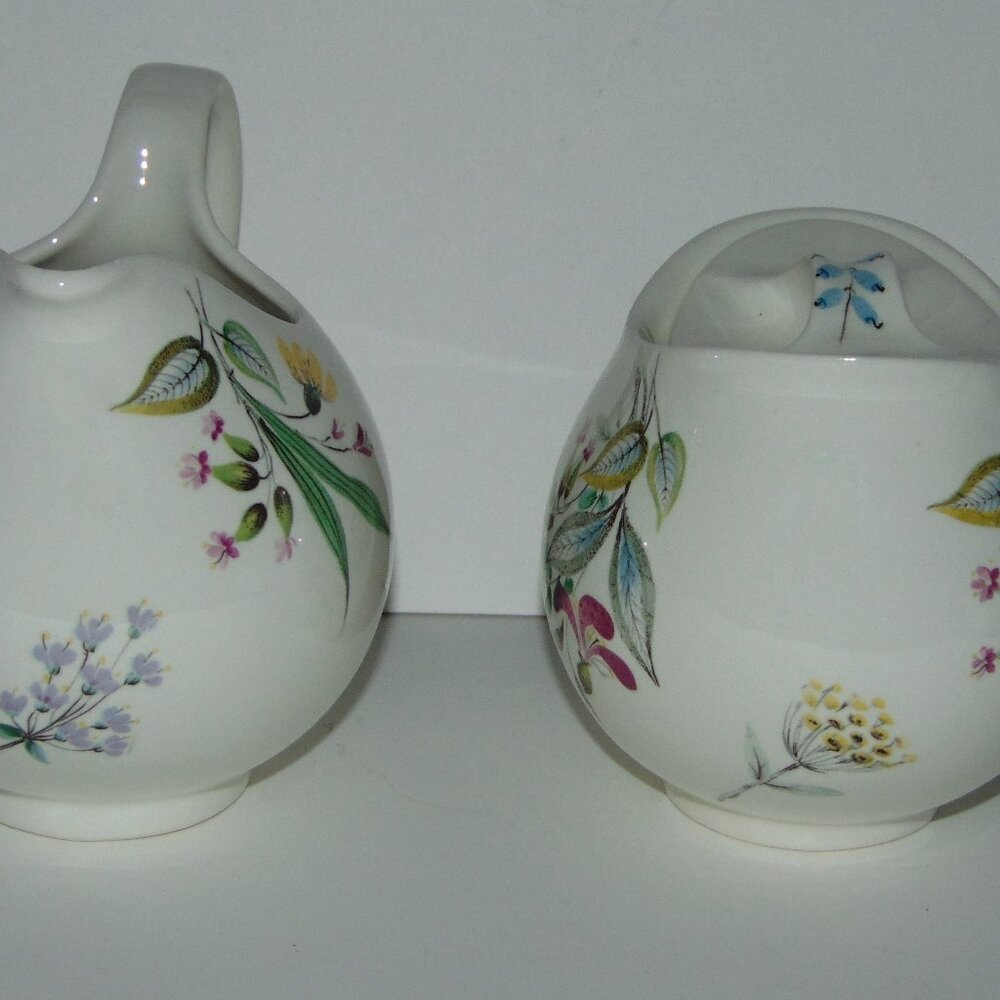 MCM Hallcraft Eva Zeisel BOUQUET Sugar Bowl w/lid and Creamer Flowers 1950's